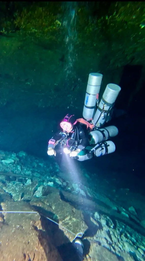 Rania during a technical cave dive
